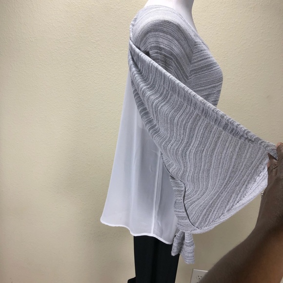 Cide Bleu Gray & White Striped Split Back Sweater - Picture 5 of 8